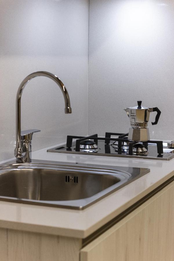 Garden Apartment - Smart Holiday Mantova Bagian luar foto