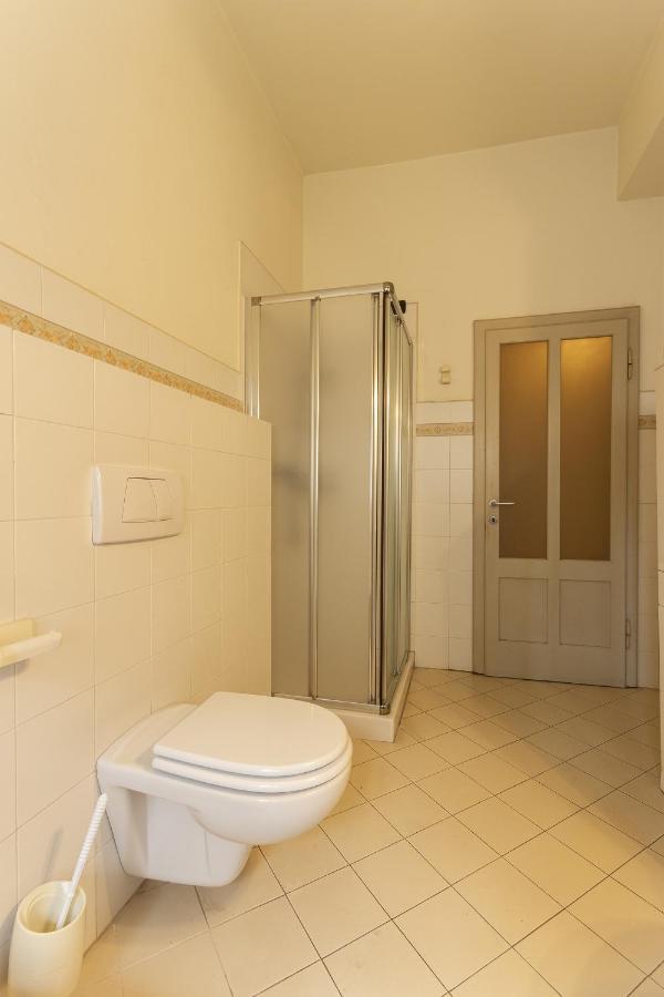 Garden Apartment - Smart Holiday Mantova Bagian luar foto