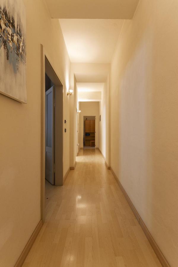 Garden Apartment - Smart Holiday Mantova Bagian luar foto